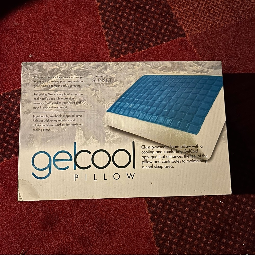 GelCool Memory Foam Pillow with Blue Cooling Pad